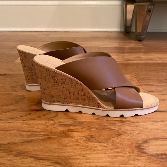 New Dolce Vita Wedges - Picture 2 of 5